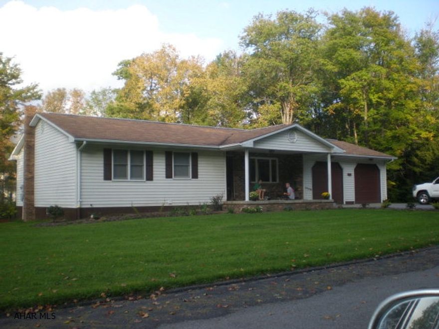 Beautiful ranch home on just under 1 ac lot. Secluded in Hastings. Creek and bridge at rear of property.New carpet and harwood floors. Kitchen was remodeled. 2 car attached garage, heated. Lots of storage space. Rear deck overlooking creek. Downstairs den with summer kitchen, could be converted to a 3rd bedroom. Game room and 3/4 bath in finished basement.