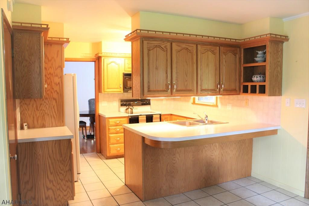 Meadowbrook Terrace - Residential