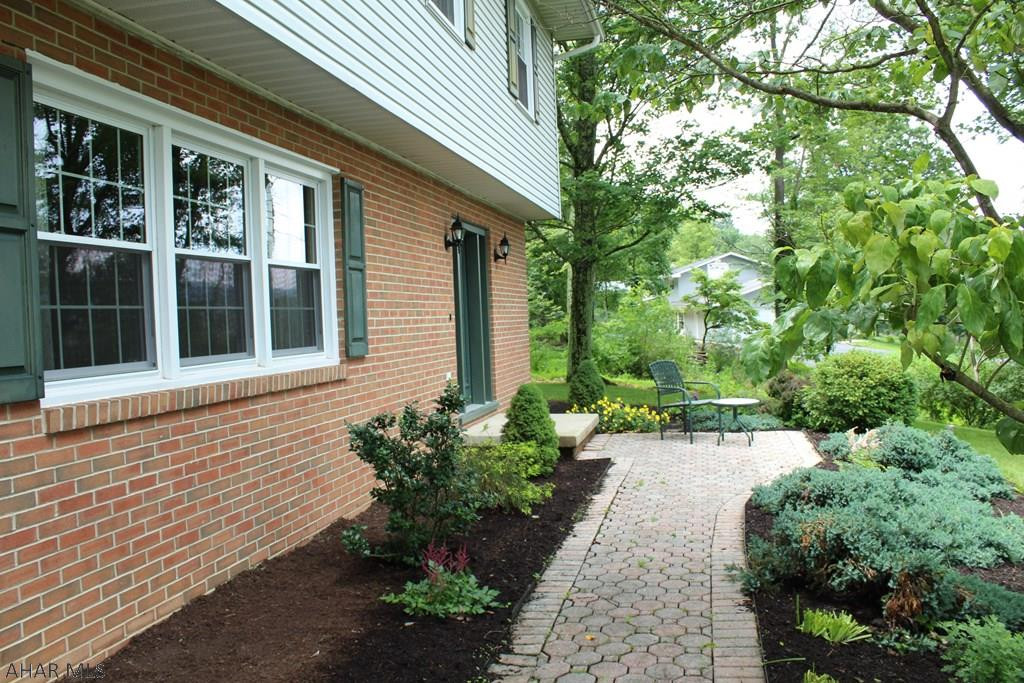 Meadowbrook Terrace - Residential