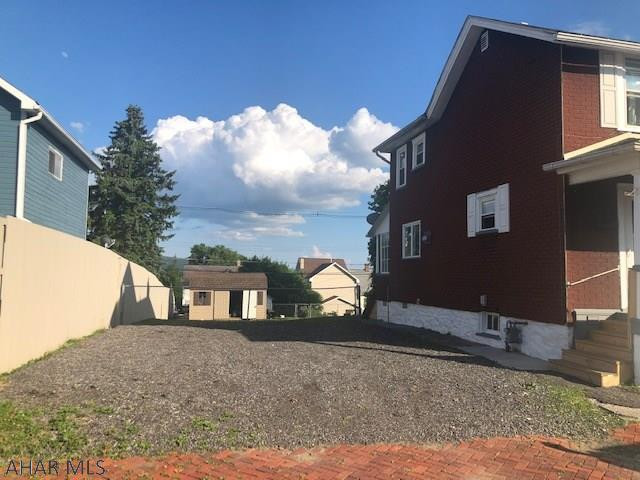 Unknown - Residential