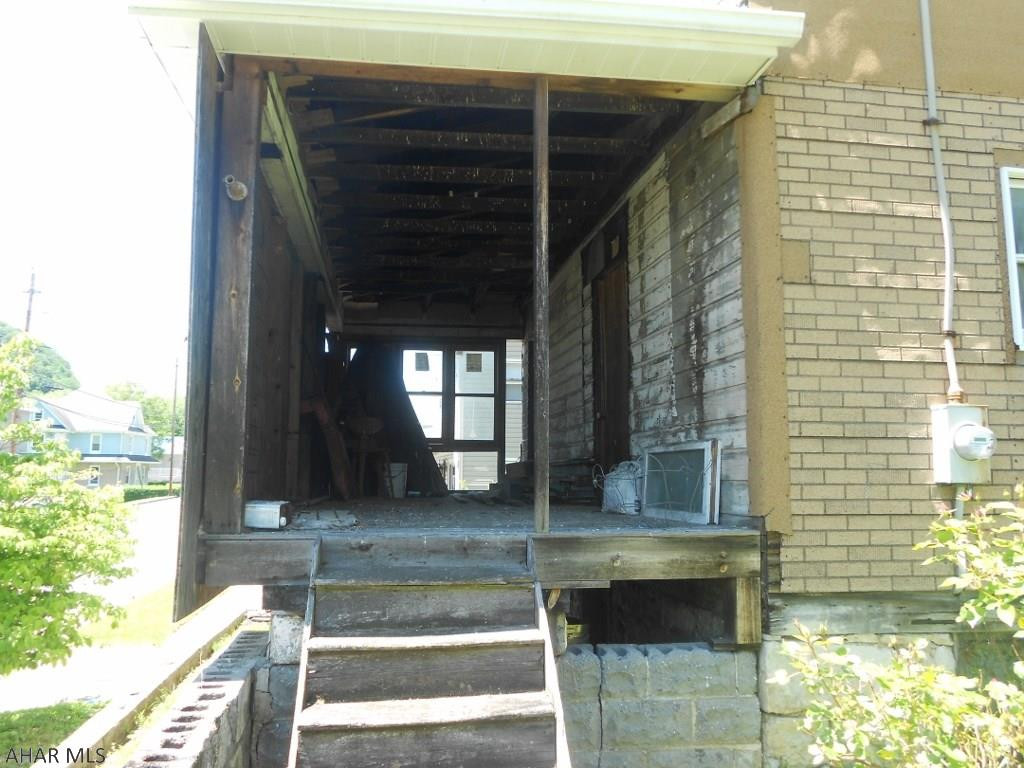 Unknown - Residential