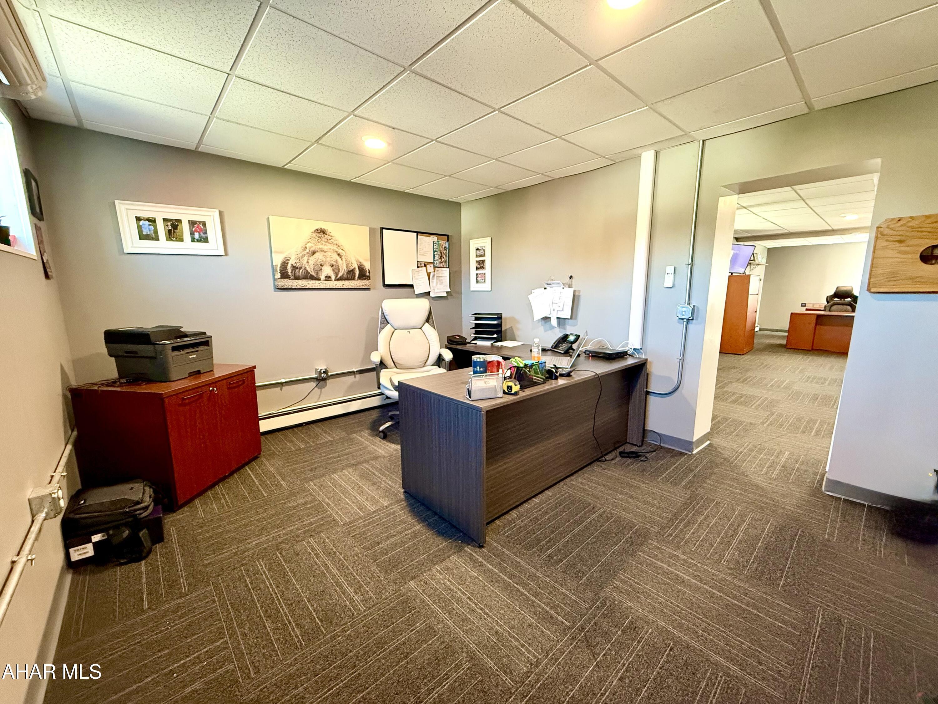 East End - Commercial Lease