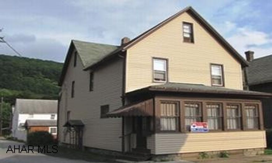 Very large spacious rooms.  New siding and new replacement windows.  Hardwood floors.  First floor bathroom and laundry room.  Great price for lots of space!  Call 931-7863 for details. Very large spacious rooms.  New siding and new replacement windows.  Hardwood floors.  First floor bathroom and laundry room.  Great price for lots of space!  Call 931-7863 for details.