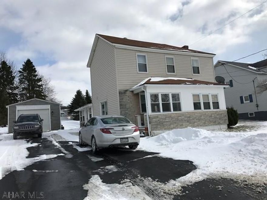 Most Windows replaced 2 years.