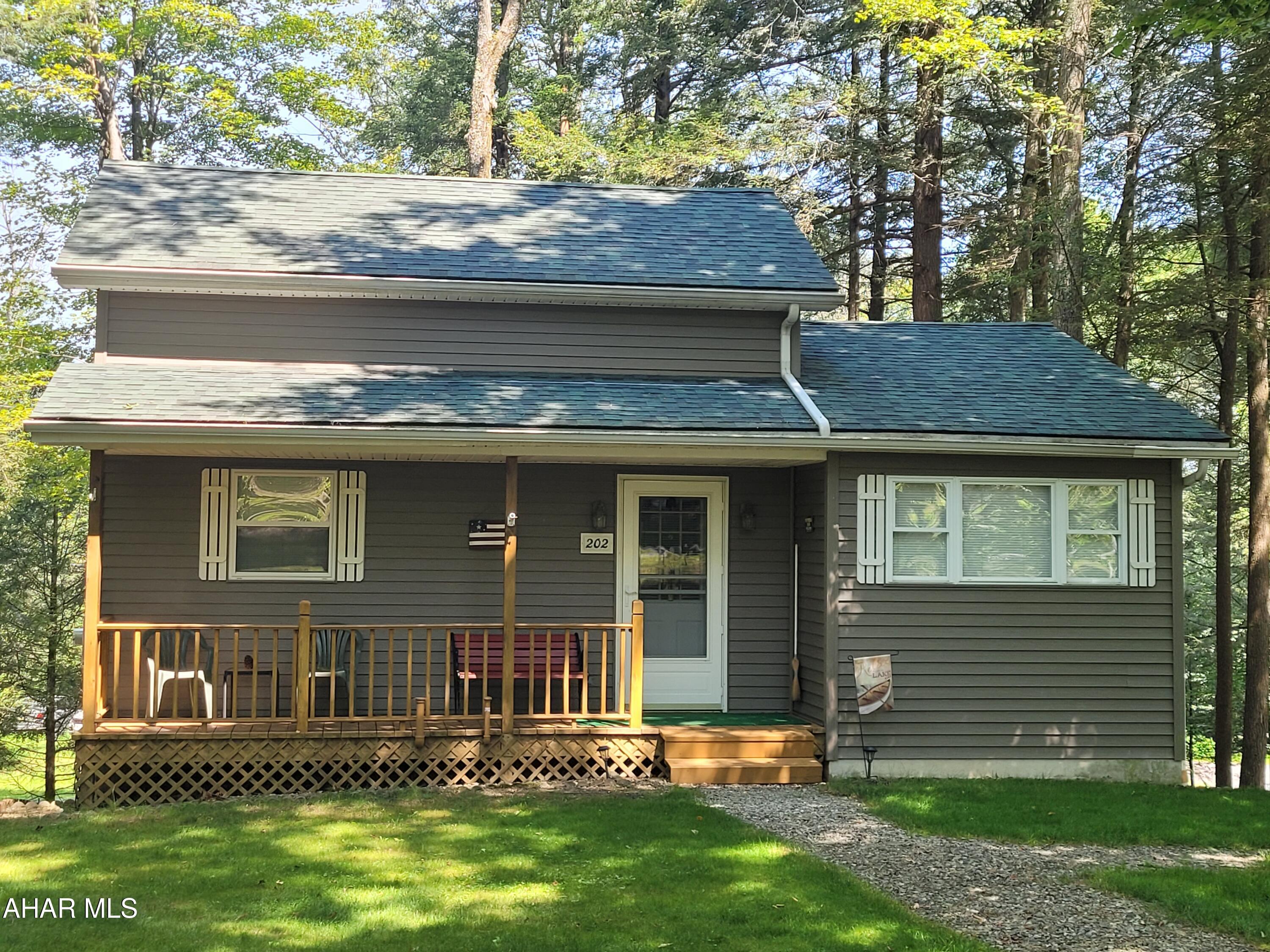 Glendale Yearound - Residential