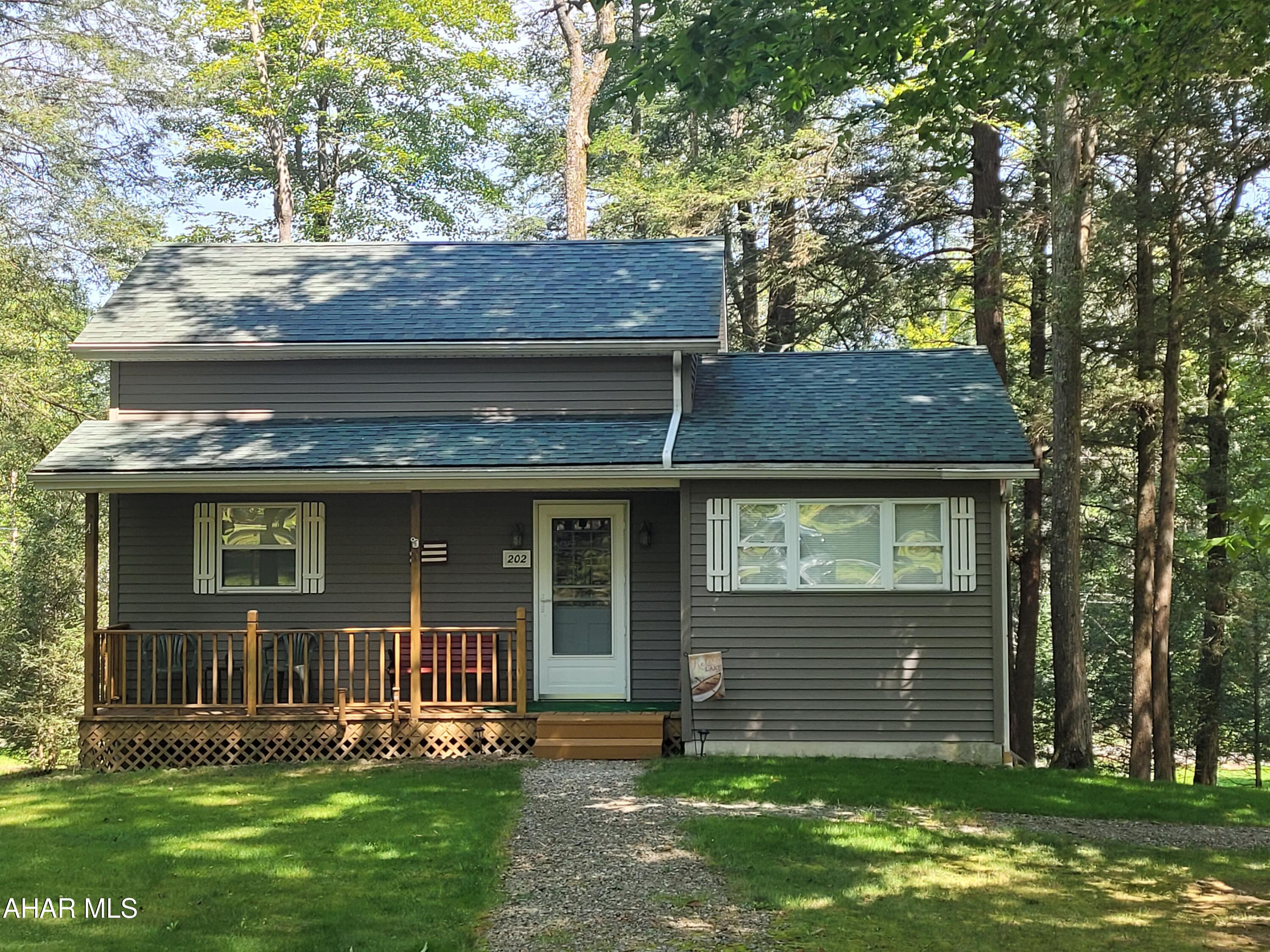 Glendale Yearound - Residential