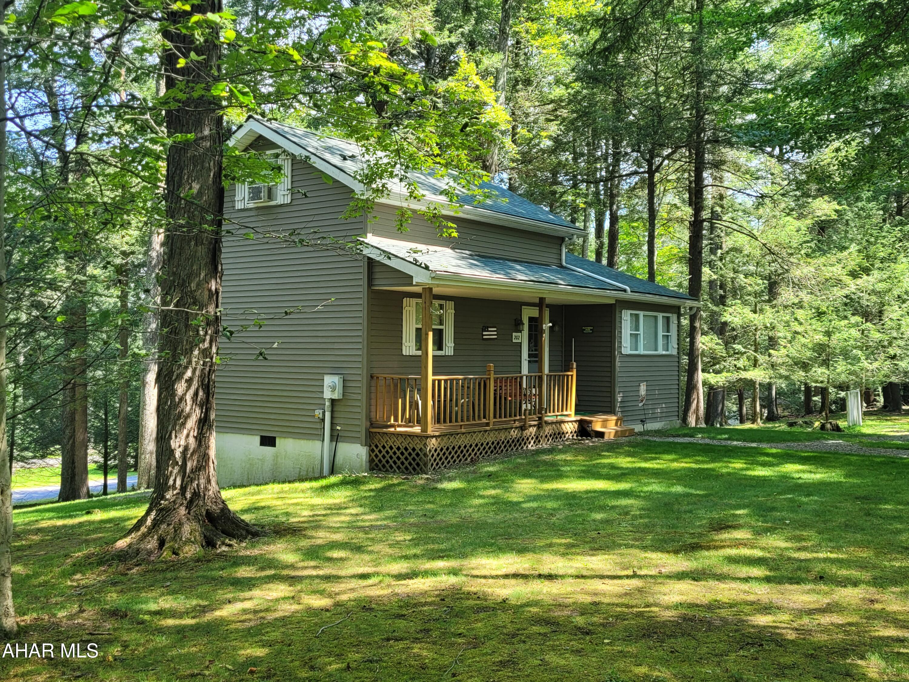 Glendale Yearound - Residential