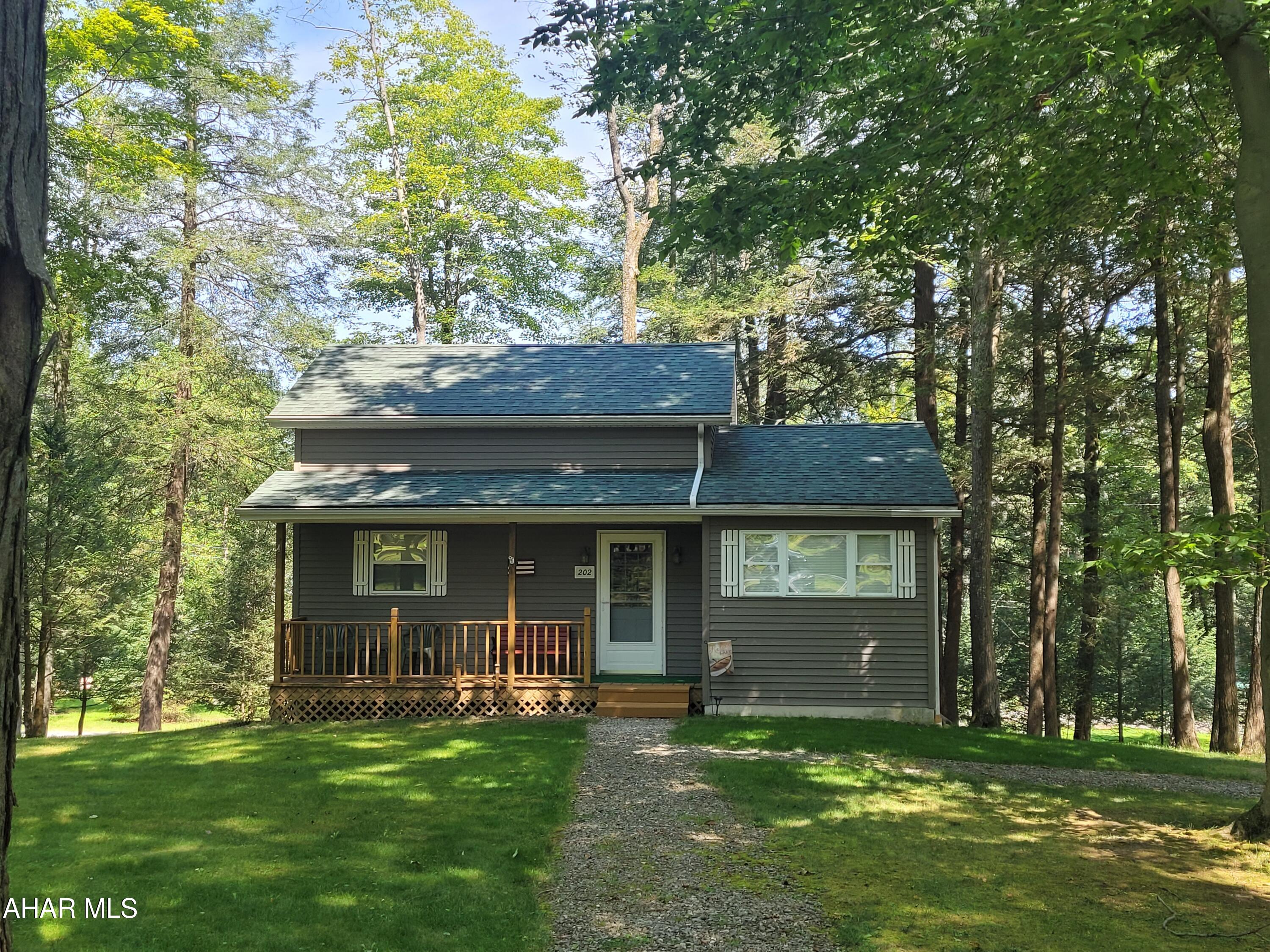 Glendale Yearound - Residential