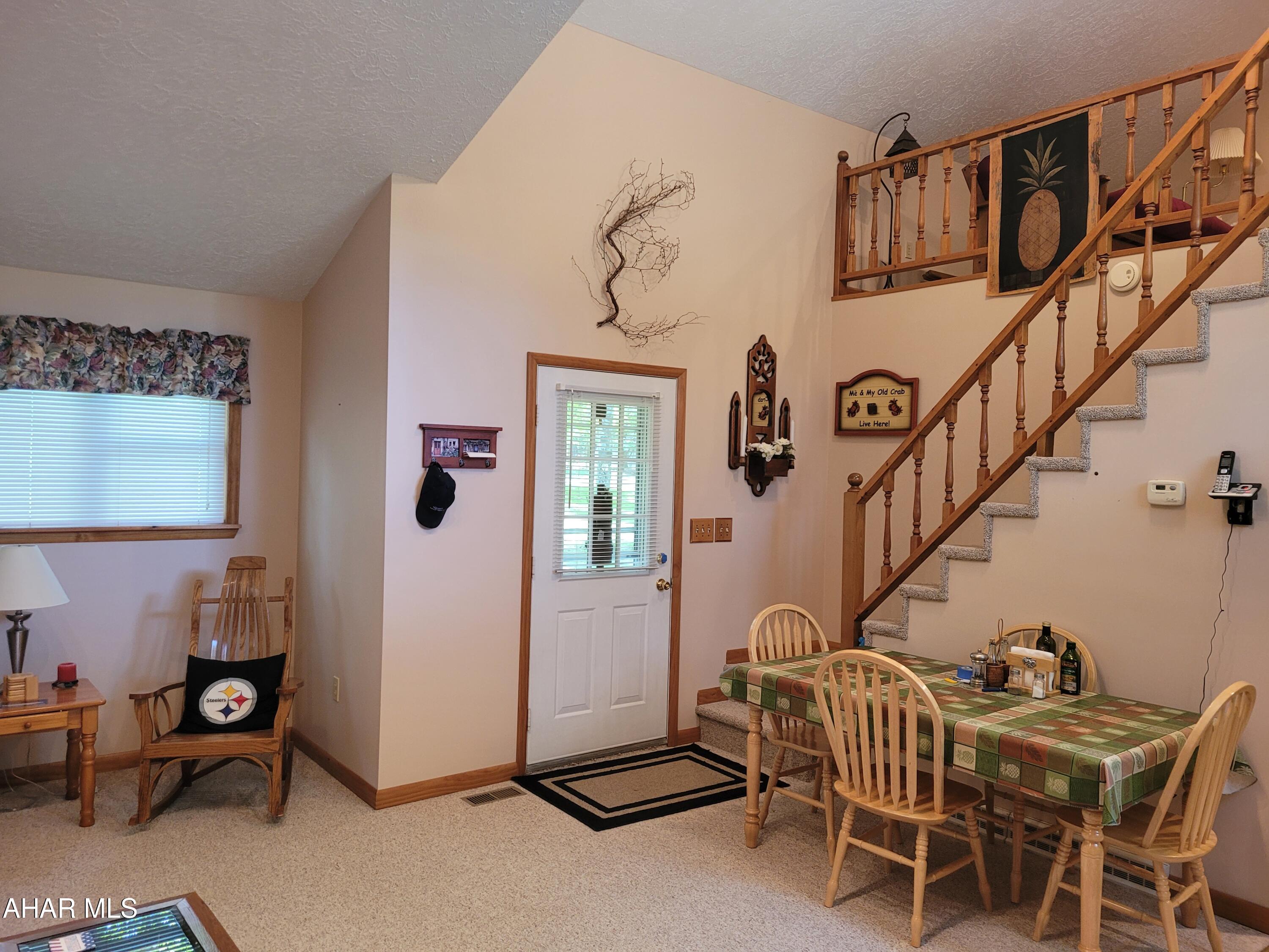 Glendale Yearound - Residential