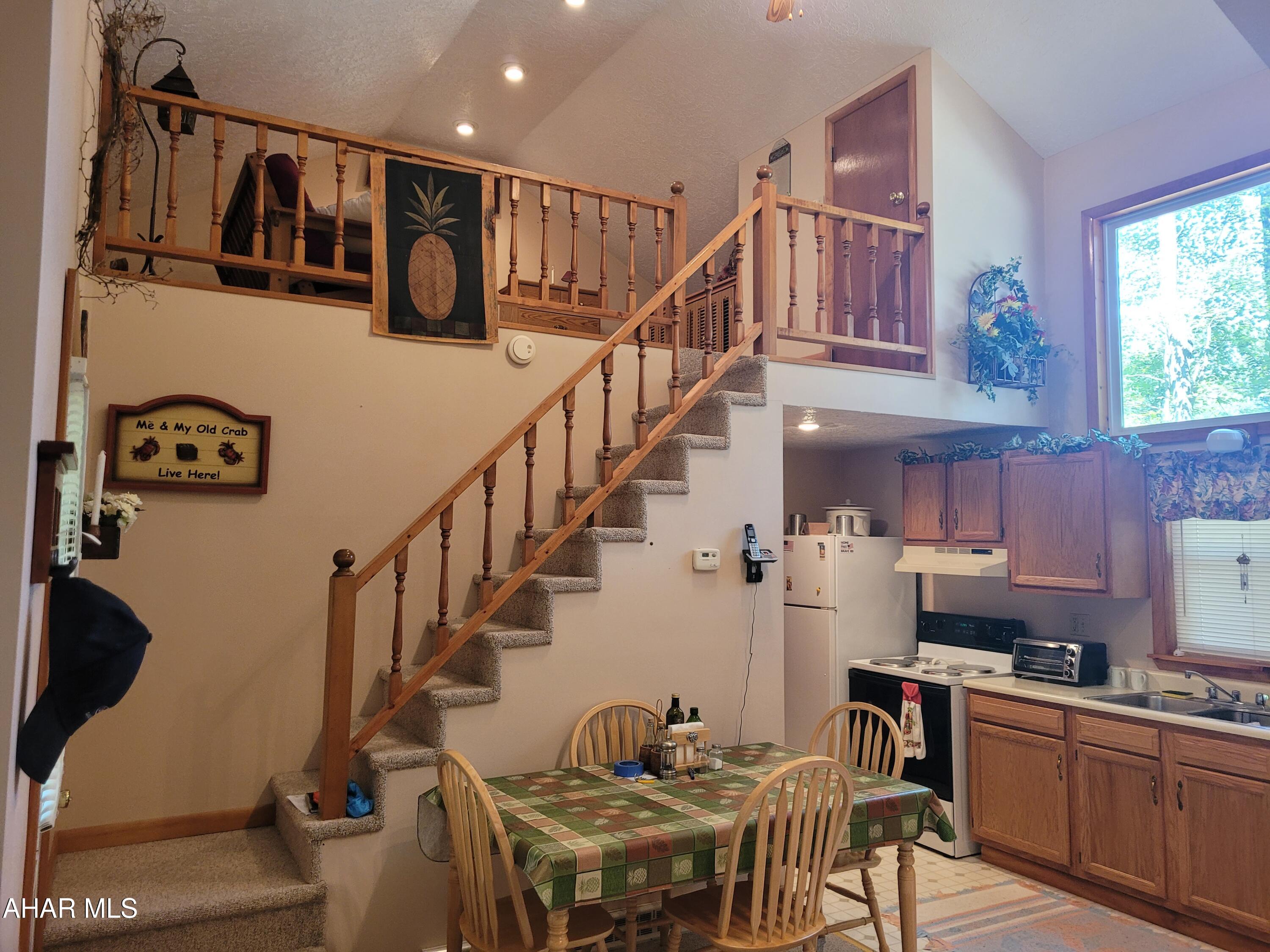 Glendale Yearound - Residential