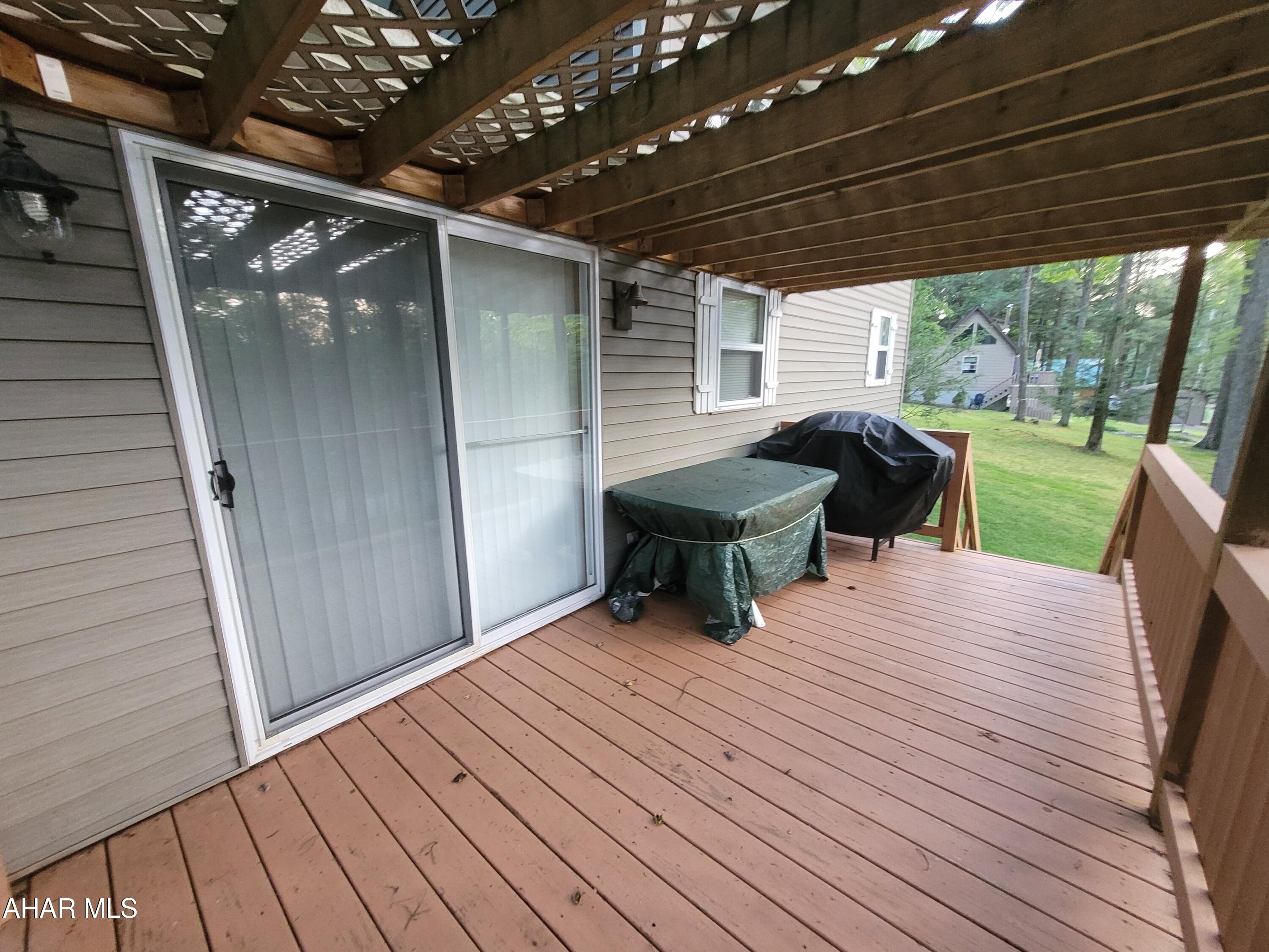 Glendale Yearound - Residential