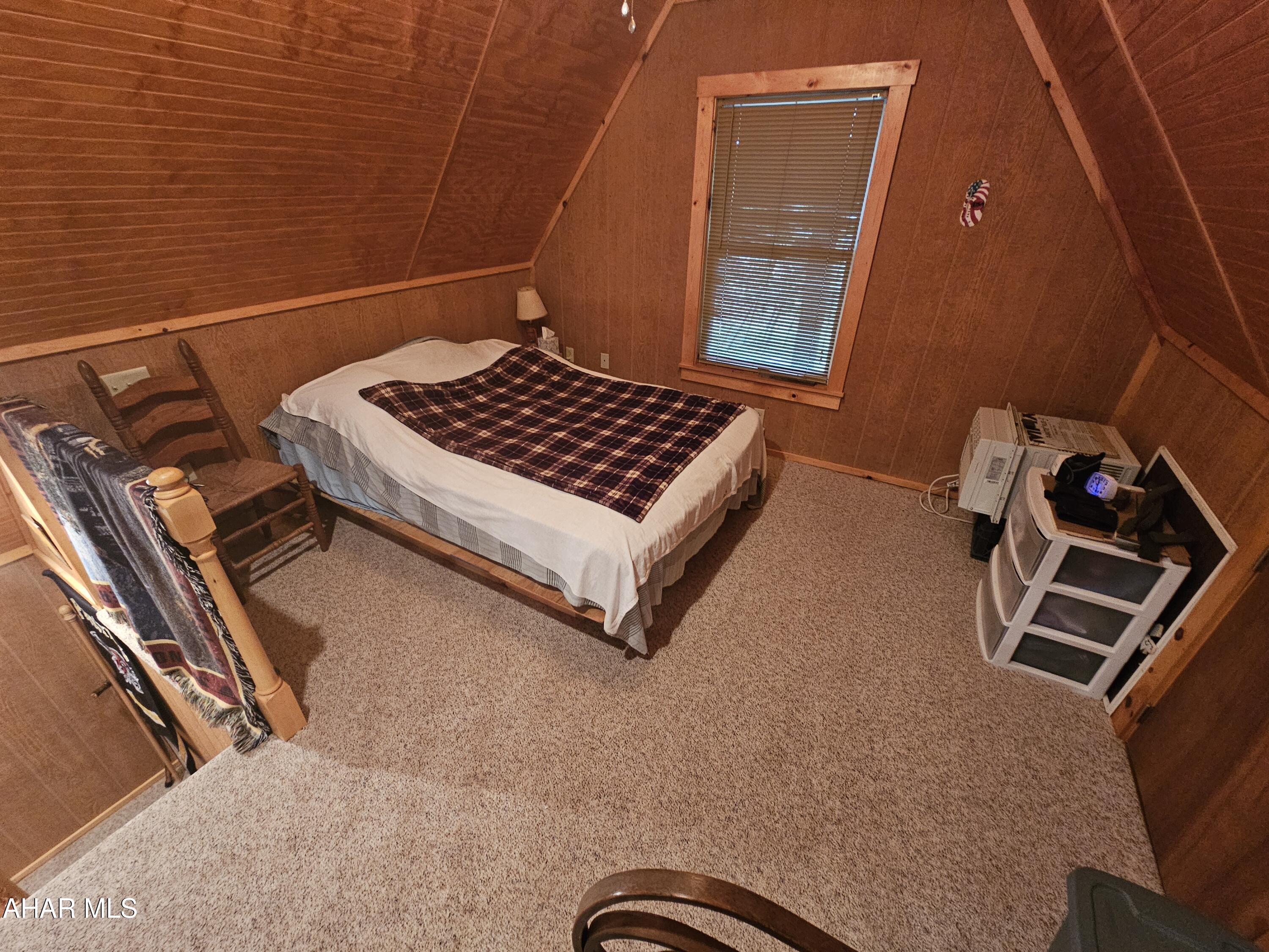 Glendale Yearound - Residential