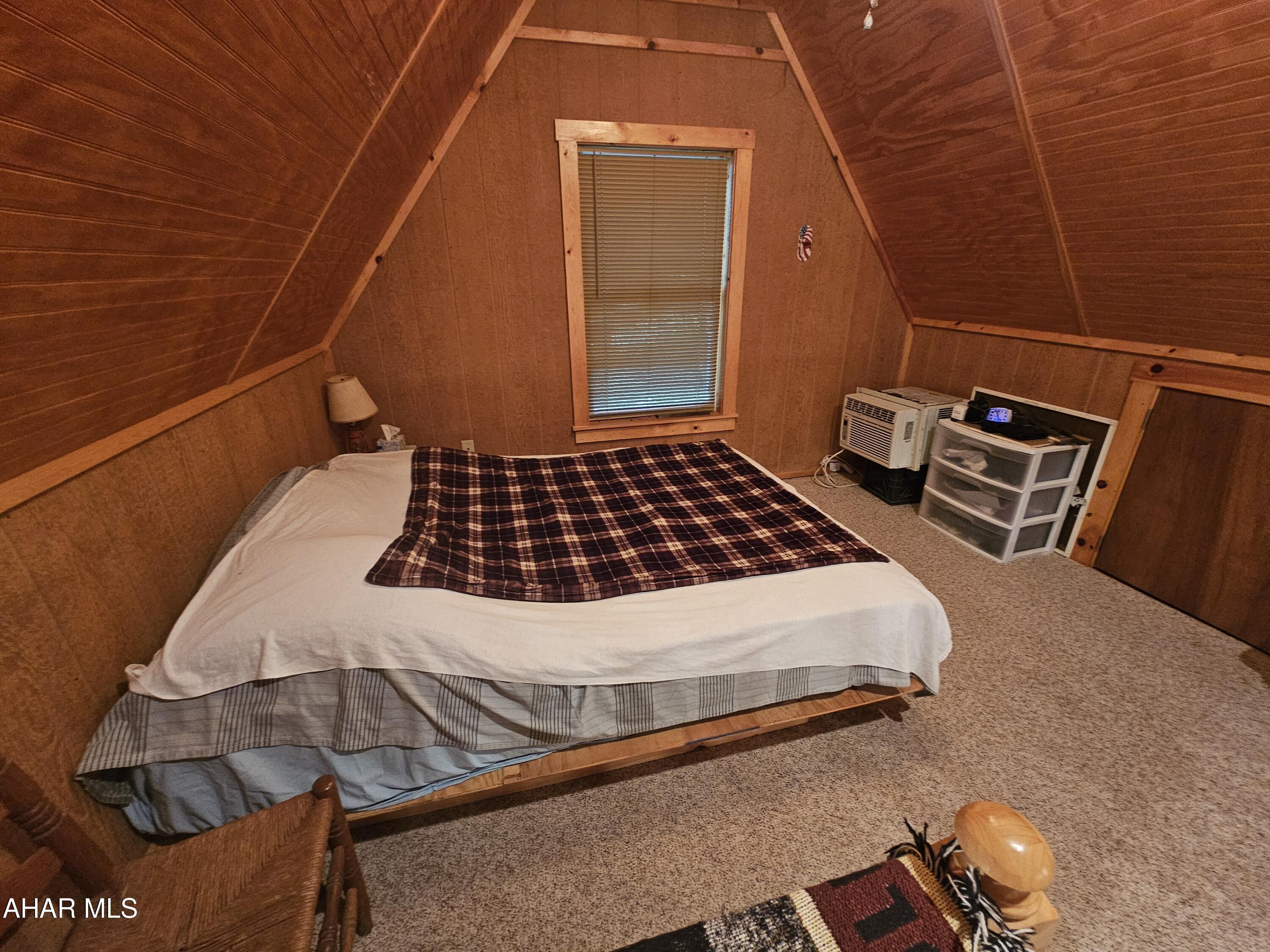 Glendale Yearound - Residential