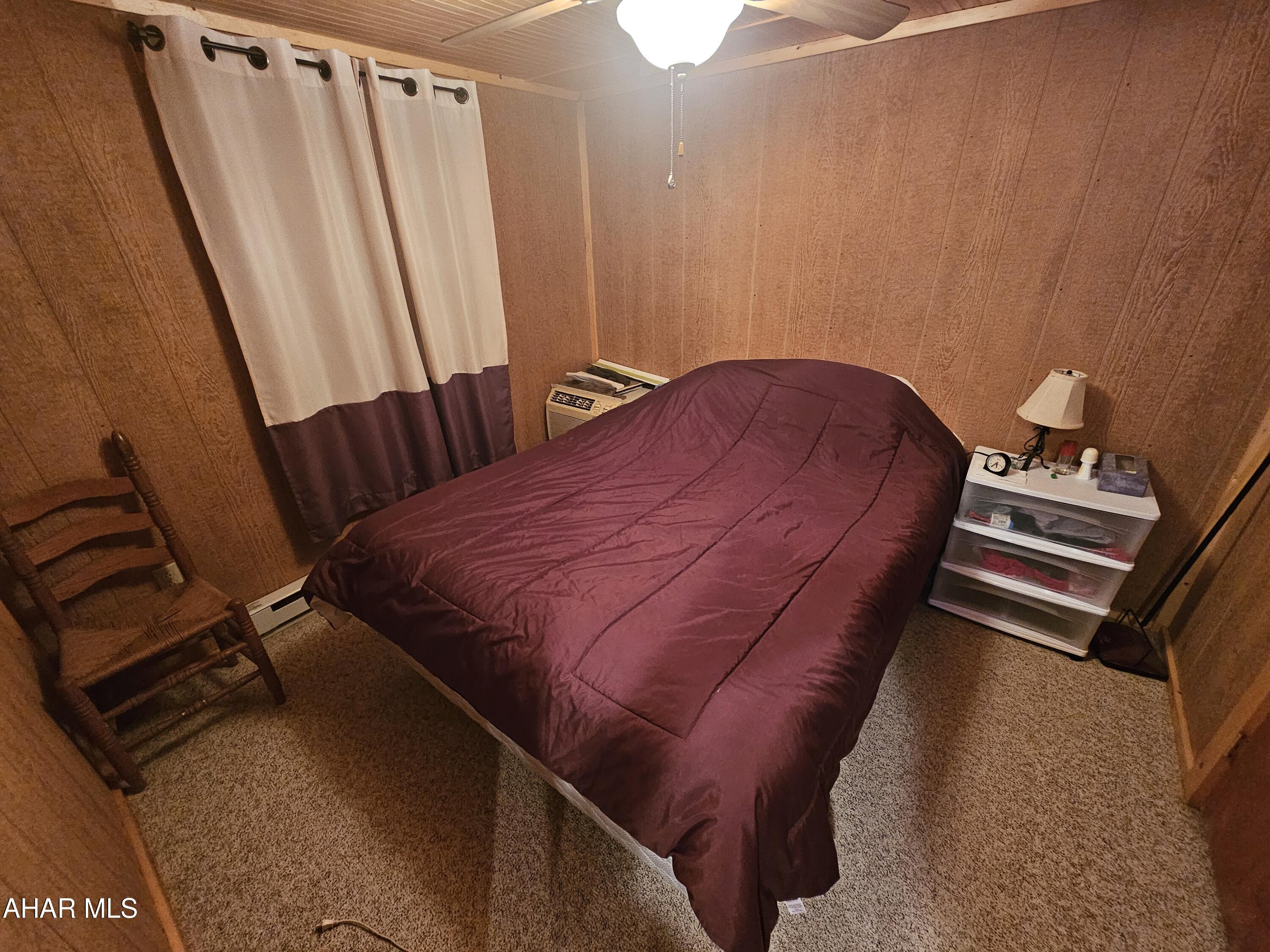 Glendale Yearound - Residential