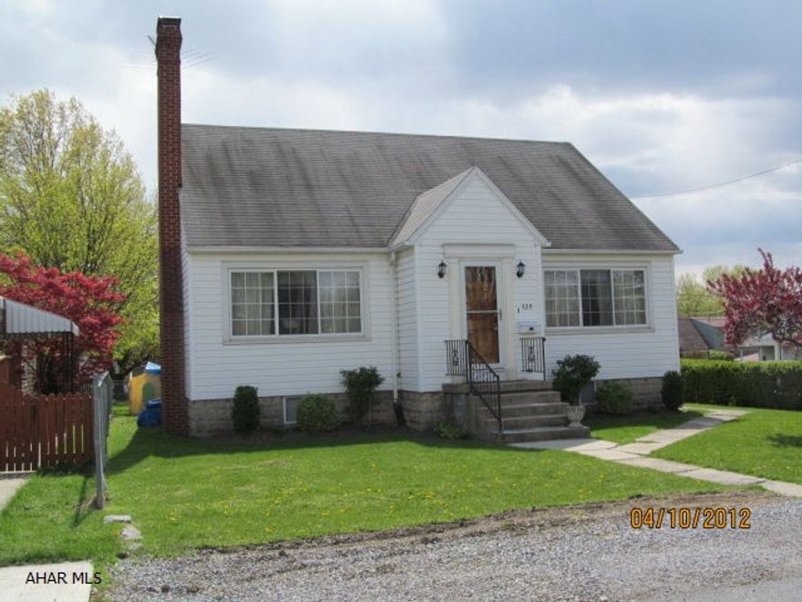 This is a great starter home or if you're wanting to downsize. This cape code in Garden Heights offers hardwood floors, fireplace, C/A and a first floor bedroom. Extra large bedroom on the 2nd floor with a walk-in closet. Nice deck out back and detached garage, all on a double lot. Close to restaurants, shopping and I99.