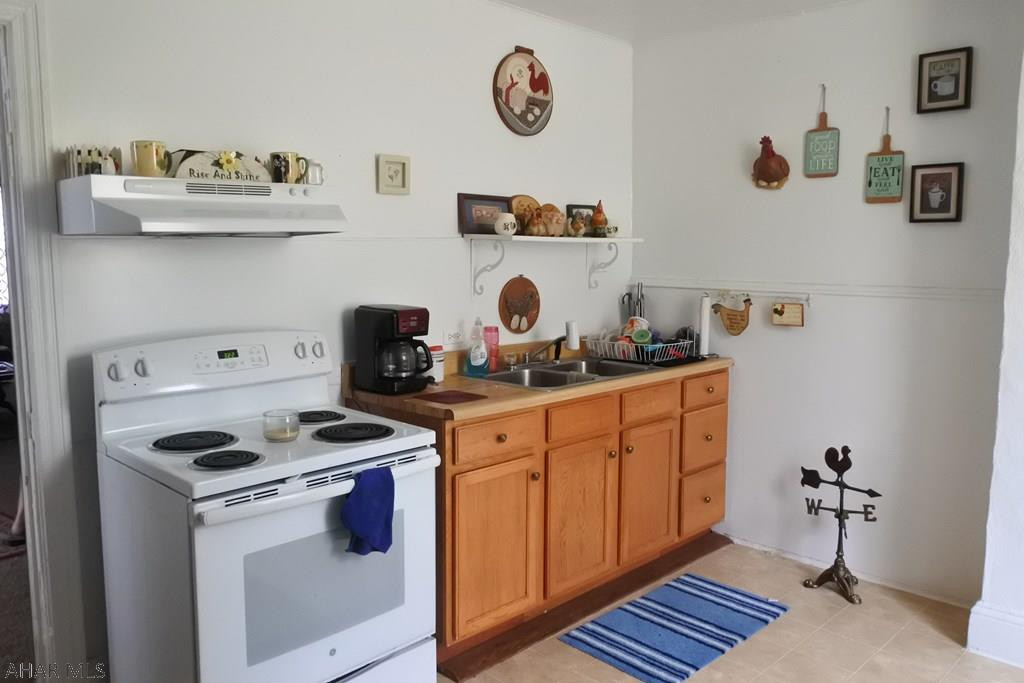 Hollidaysburg - Residential Income