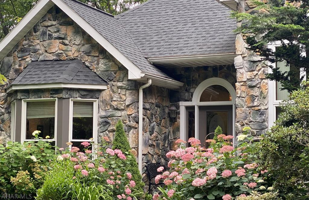 Barclay - Residential