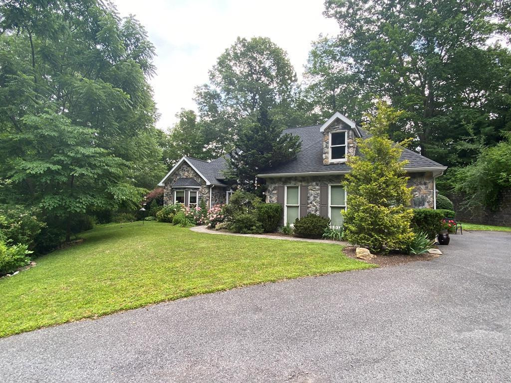 Barclay - Residential