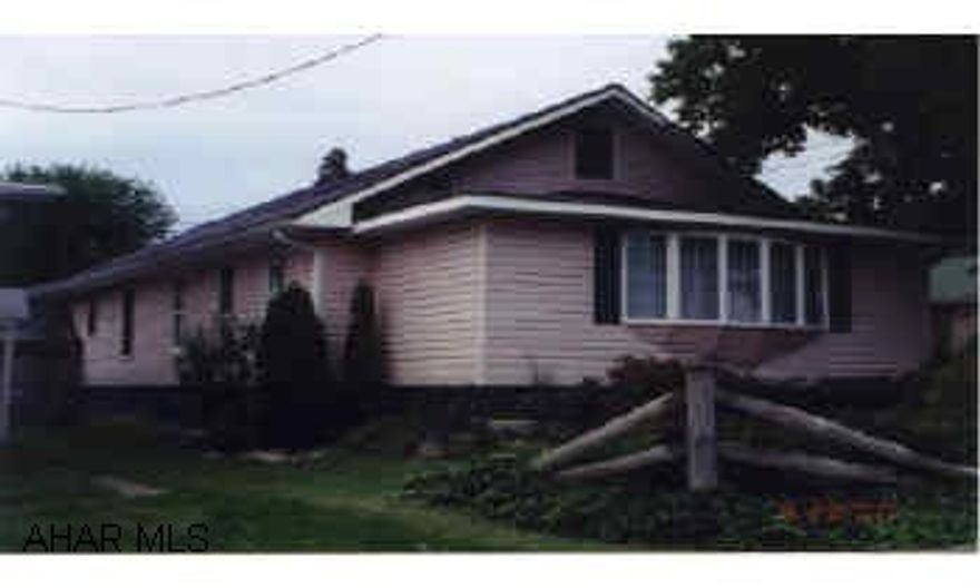 Completely remodeled cute 3 BR, 1 1/2 Bath, Ranch with many updates - new roof, siding, windows, carpet, furnace, wiring and new cherry kitchen with ceramic tile, loaded with cupboards, beautiful antique marble fireplace, nice bright sunroom. Family room, Completely remodeled cute 3 BR, 1 1/2 Bath, Ranch with many updates - new roof, siding, windows, carpet, furnace, wiring and new cherry kitchen with ceramic tile, loaded with cupboards, beautiful antique marble fireplace, nice bright sunroom. Family room, and 3 car garage, near Prince Galitzin State Park with 1700 acres of water for great fishing, boating, swimming, picnicing, and hiking through 6000 acres fo forested nature trails.