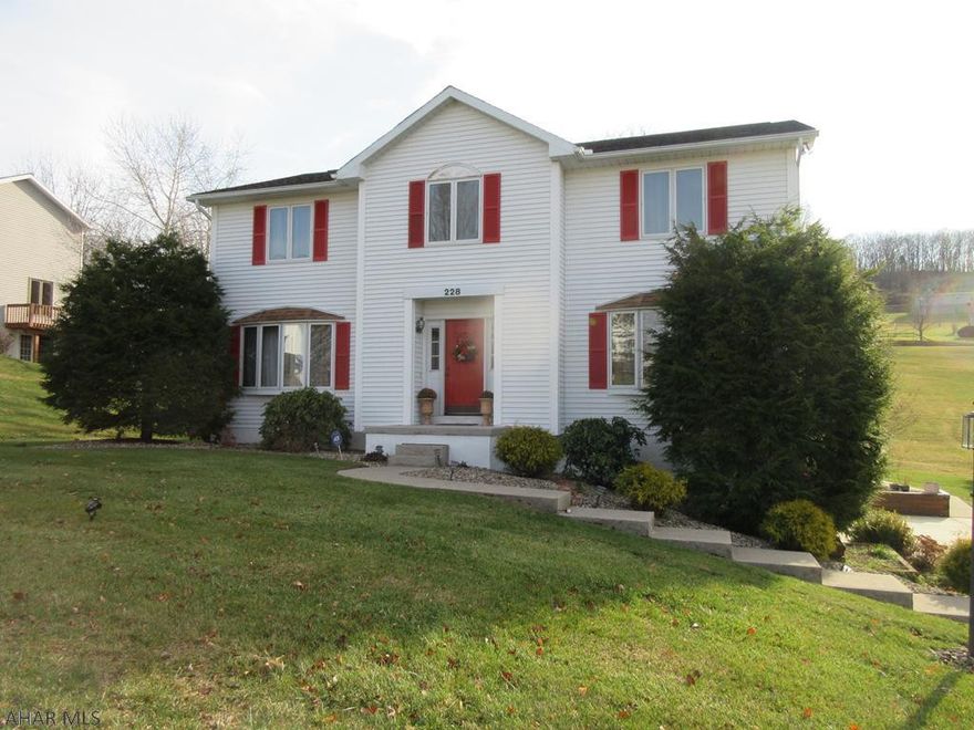 Beautiful Hallowdale Estates 2 story vinyl home with room for everyone! Treat yourself to this home featuring spacious eat-in kitchen with adjoining dining area and great room. 1st floor laundry, formal living room and dining room plus finished basement. 4 large bedrooms upstairs including master suite with walk-in closets. 2 car integral garage, large rear deck and more! Seller to provide 1 year AHS home warranty.