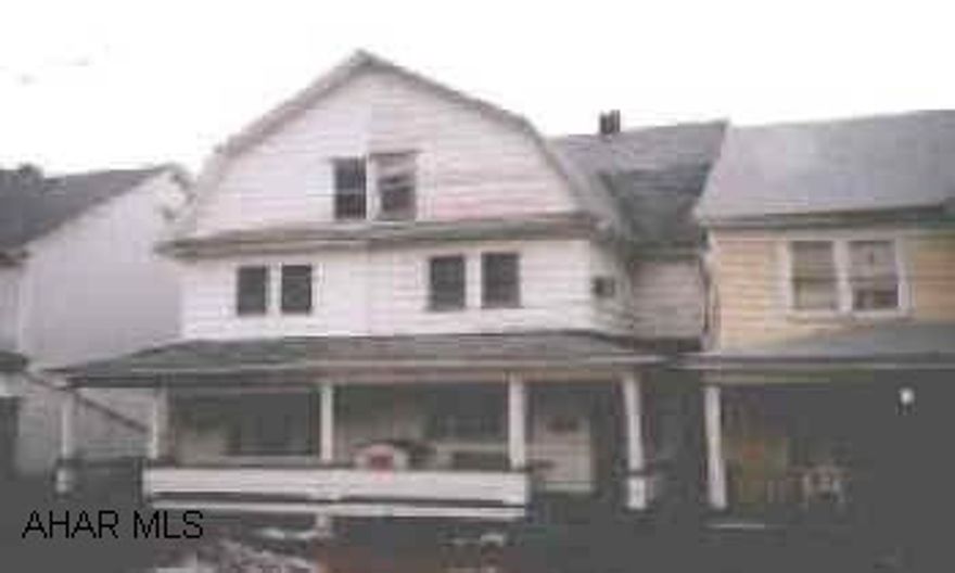 Great starter home, 3 bedroom with additional 2 bedroom in attic. Spacious throughout. Newly painted interior. Newer windows. Newer roof. Great starter home, 3 bedroom with additional 2 bedroom in attic. Spacious throughout. Newly painted interior. Newer windows. Newer roof.  Electric system - fuse.