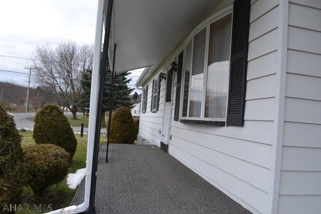 Foot of Ten - Residential