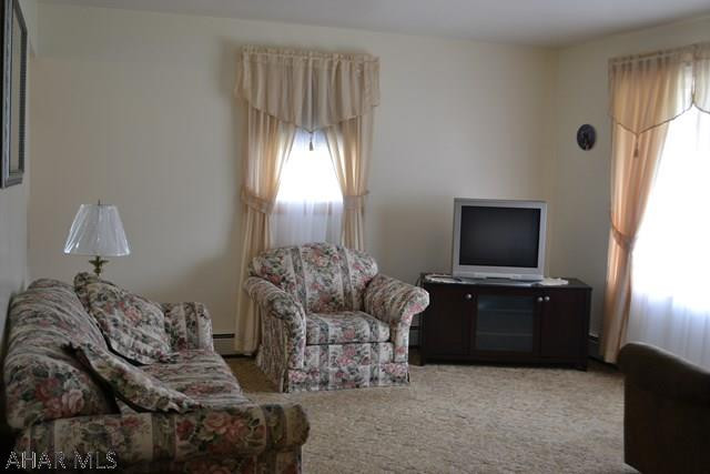 Foot of Ten - Residential