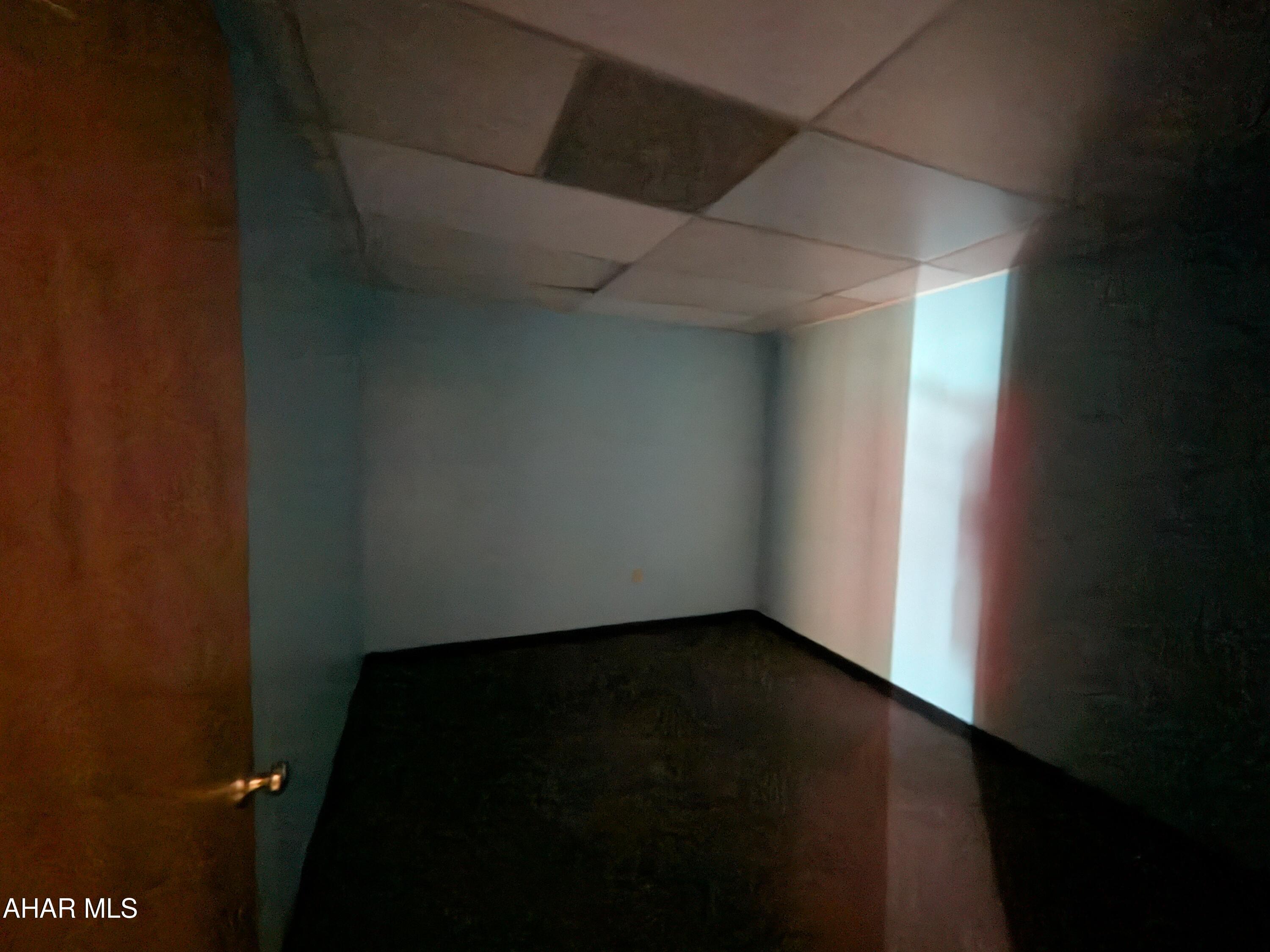 Llyswen - Commercial Sale