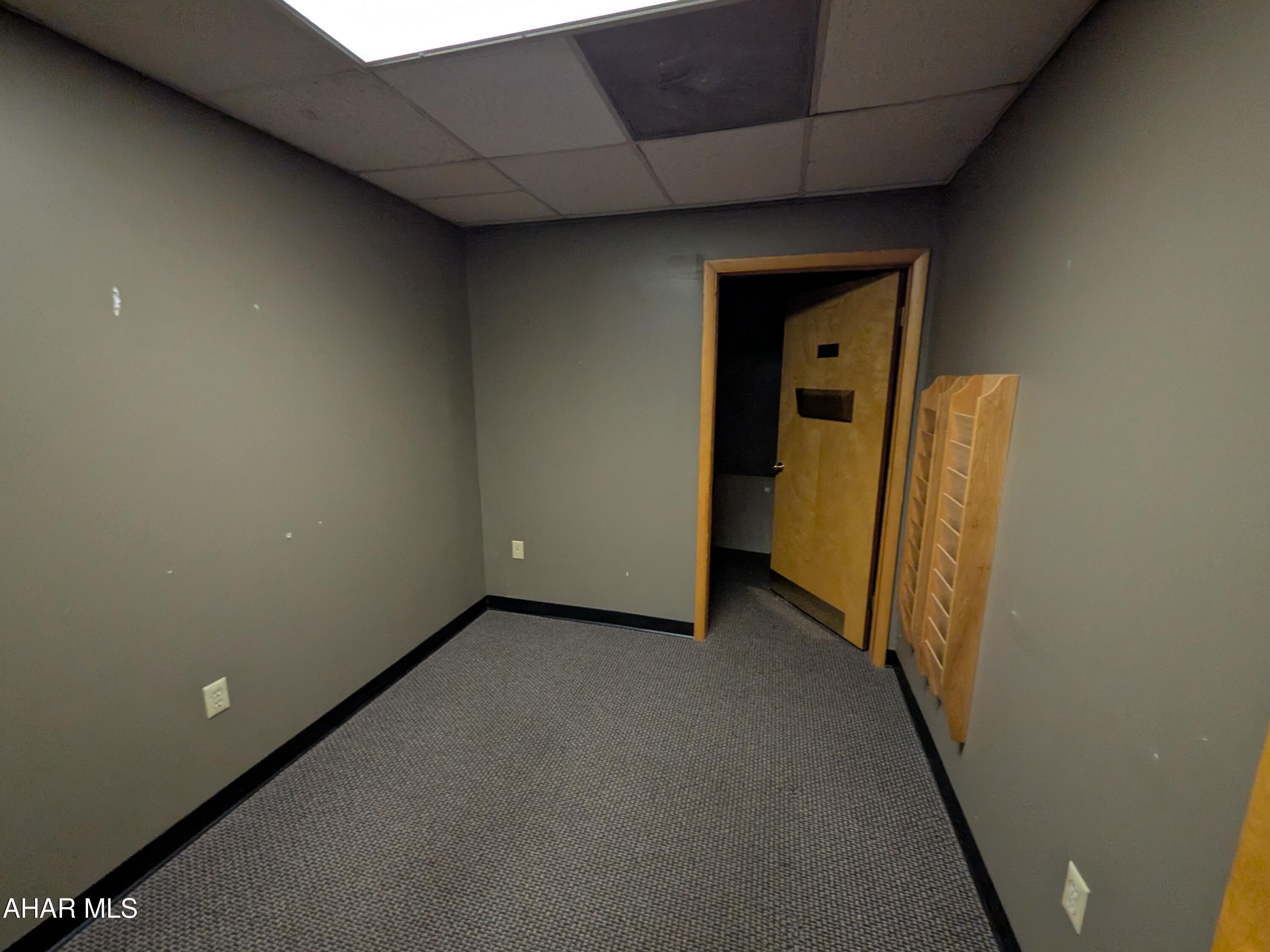 Llyswen - Commercial Sale