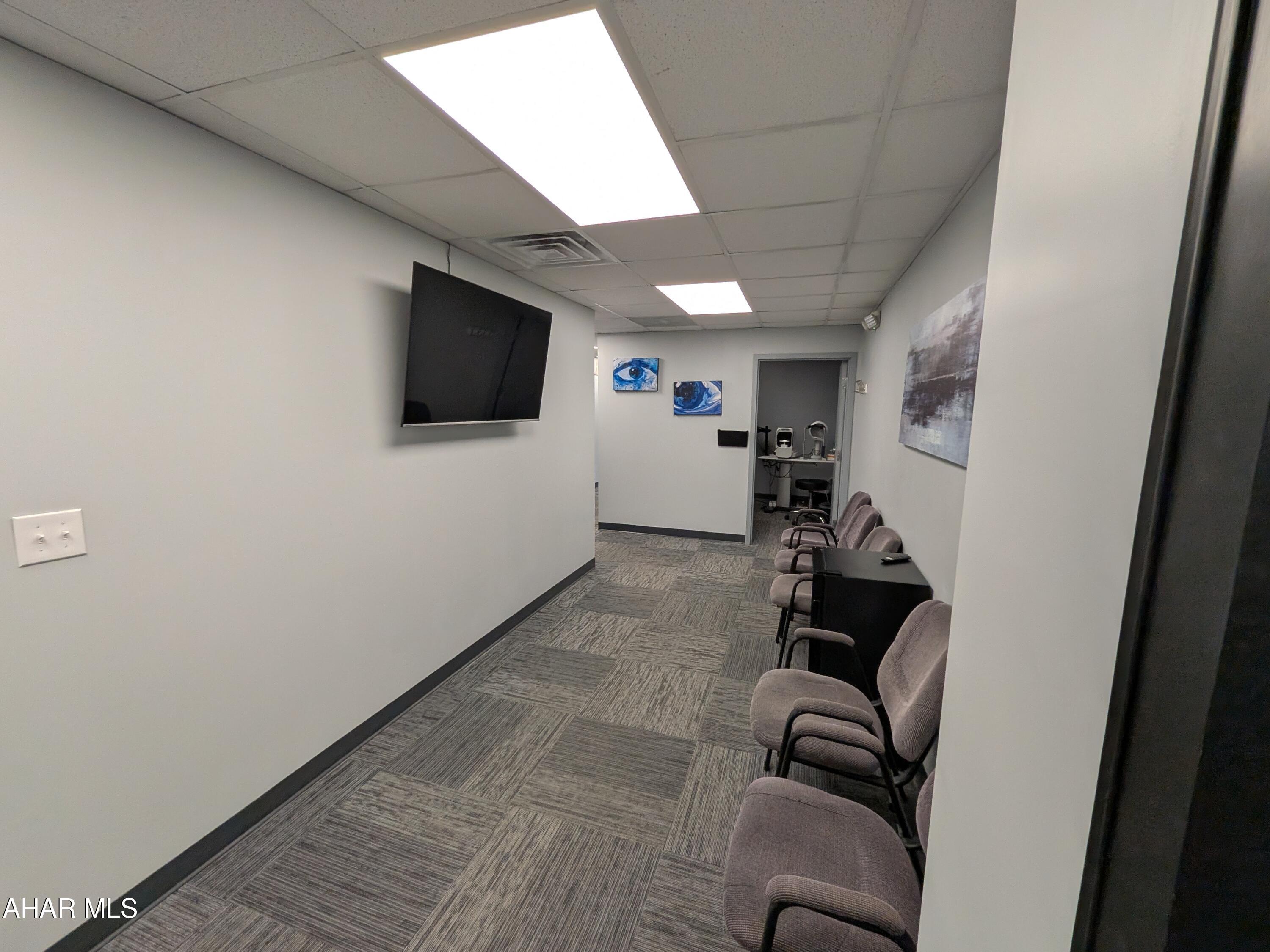 Llyswen - Commercial Sale