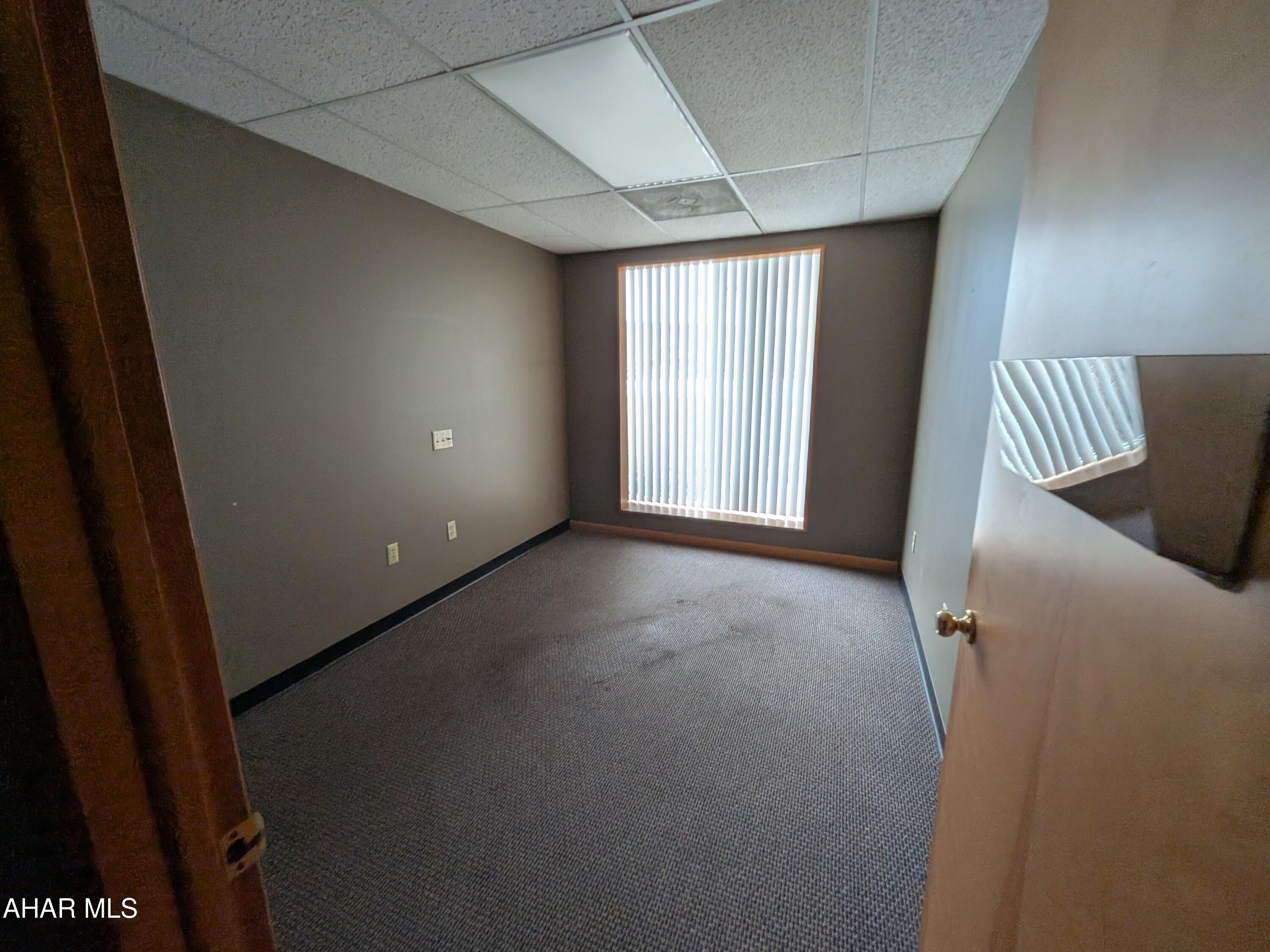 Llyswen - Commercial Sale