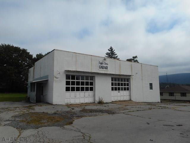 Unknown - Commercial Sale