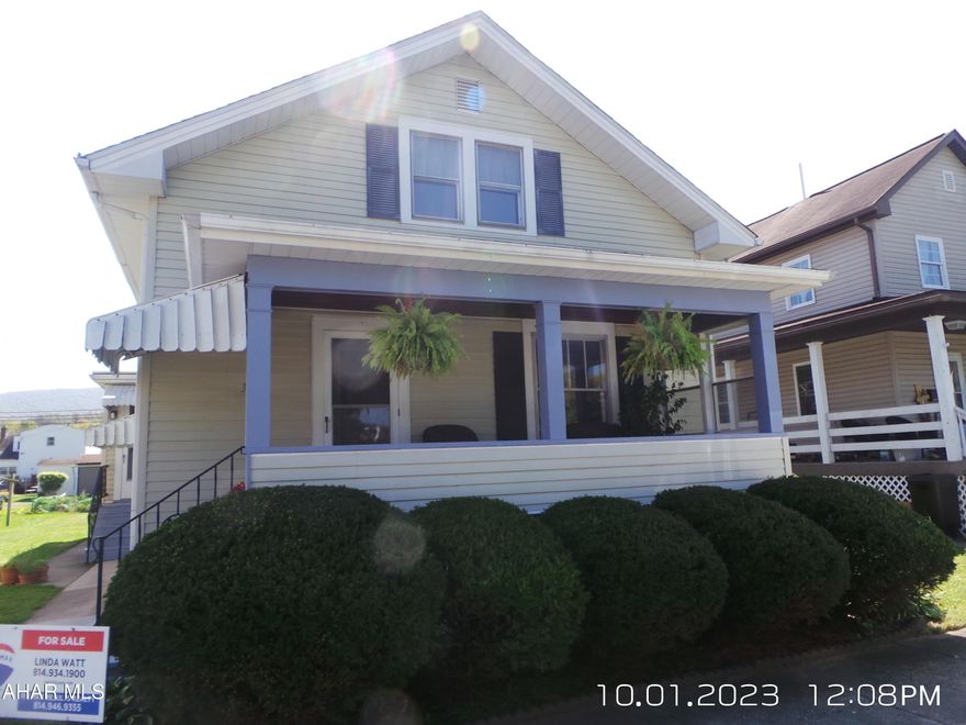 Cute home in Gaysport with large family room, 1st flr bedroom and 2 large bedrooms on the 2nd floor. New 100 amp electric service with new 3 prong & GFCI outlets added, New roof on the addition, new Hot Water tank, some interior painting and new carpet in the 1st flr bdr all done since August of 2023.  Flat lot and rear carport for off street parking. Seller uses it as a covered patio in the summer.  Make this your home for only $129,900.