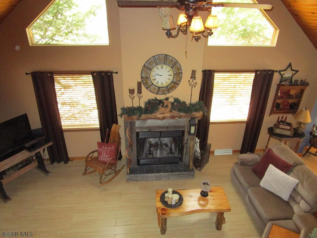 Glendale Yearound - Residential