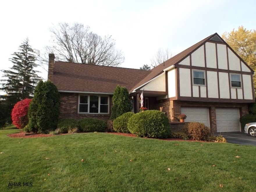 SUPER LOCATION NEAR THE SCHOOLS, LIBRARY AND YMCA, ALL WITHIN WALKING DISTANCE.   4 BEDROOMS, 2.5 BATHS, KITCHEN OPEN TO STEP DOWN FAMILY ROOM WITH GAS FIREPLACE. FORMAL DR AND LR ALSO.  THE BASEMENT IS FINISHED NOW BEING USED AS A  MANCAVE.  LARGE LEVEL LOT ON A CUL DE SAC WHICH IS QUIET AND OFFERS PRIVACY.  THERE IS ALSO A PRIVATE BALCONY OFF OF THE MASTER BEDROOM.  THERE ARE LAMINATE HW FLOORS THROUGHOUT.  THIS SPLIT LEVEL HOME OFFERS GREAT LIVING SPACE........NICE UPDATES...........NEW WINDOWS...........DONT MISS It!  PRICED TO SELL ........MOVE RIGHT IN,   TAXES FOR 2017 are 3195