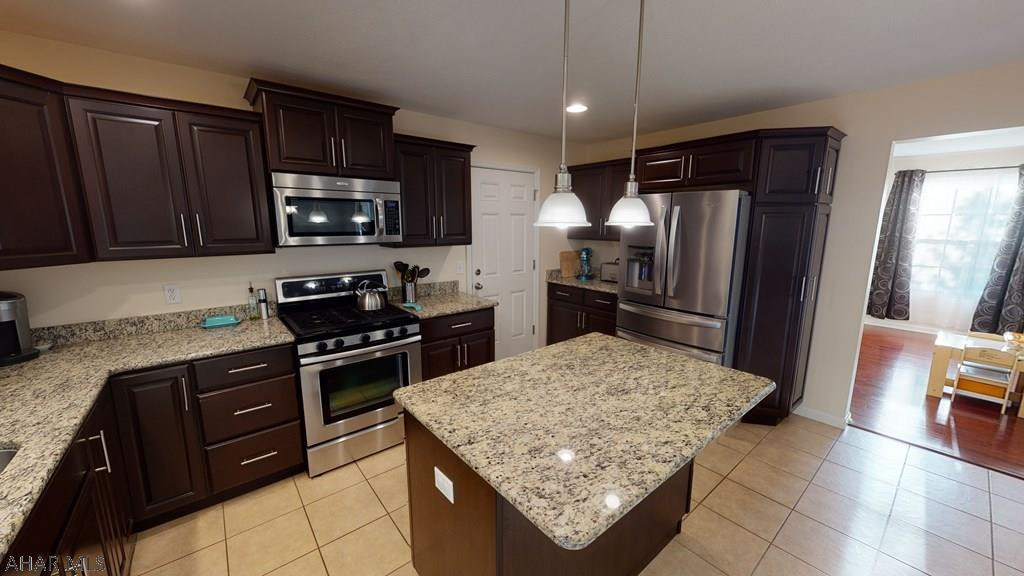 Rolling Hills - Residential