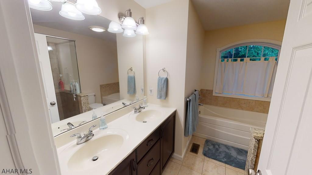 Rolling Hills - Residential