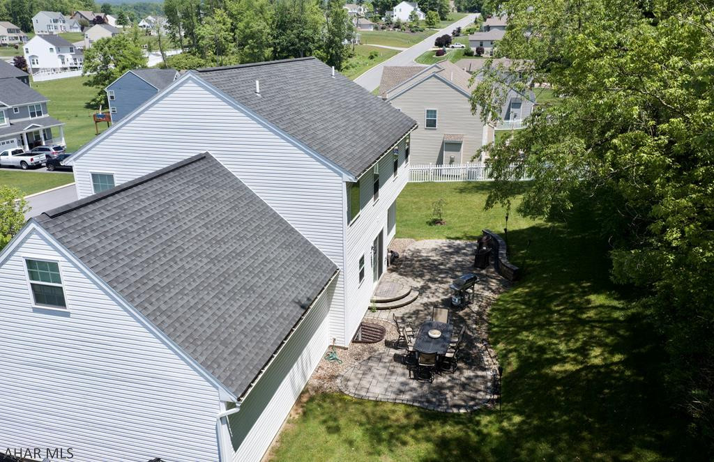 Rolling Hills - Residential