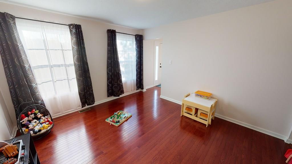 Rolling Hills - Residential