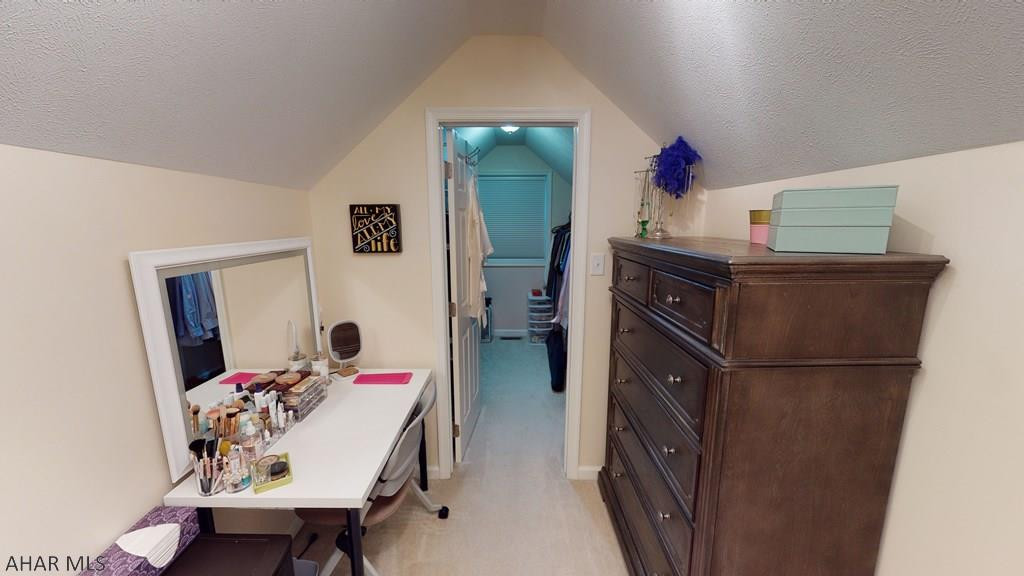 Rolling Hills - Residential