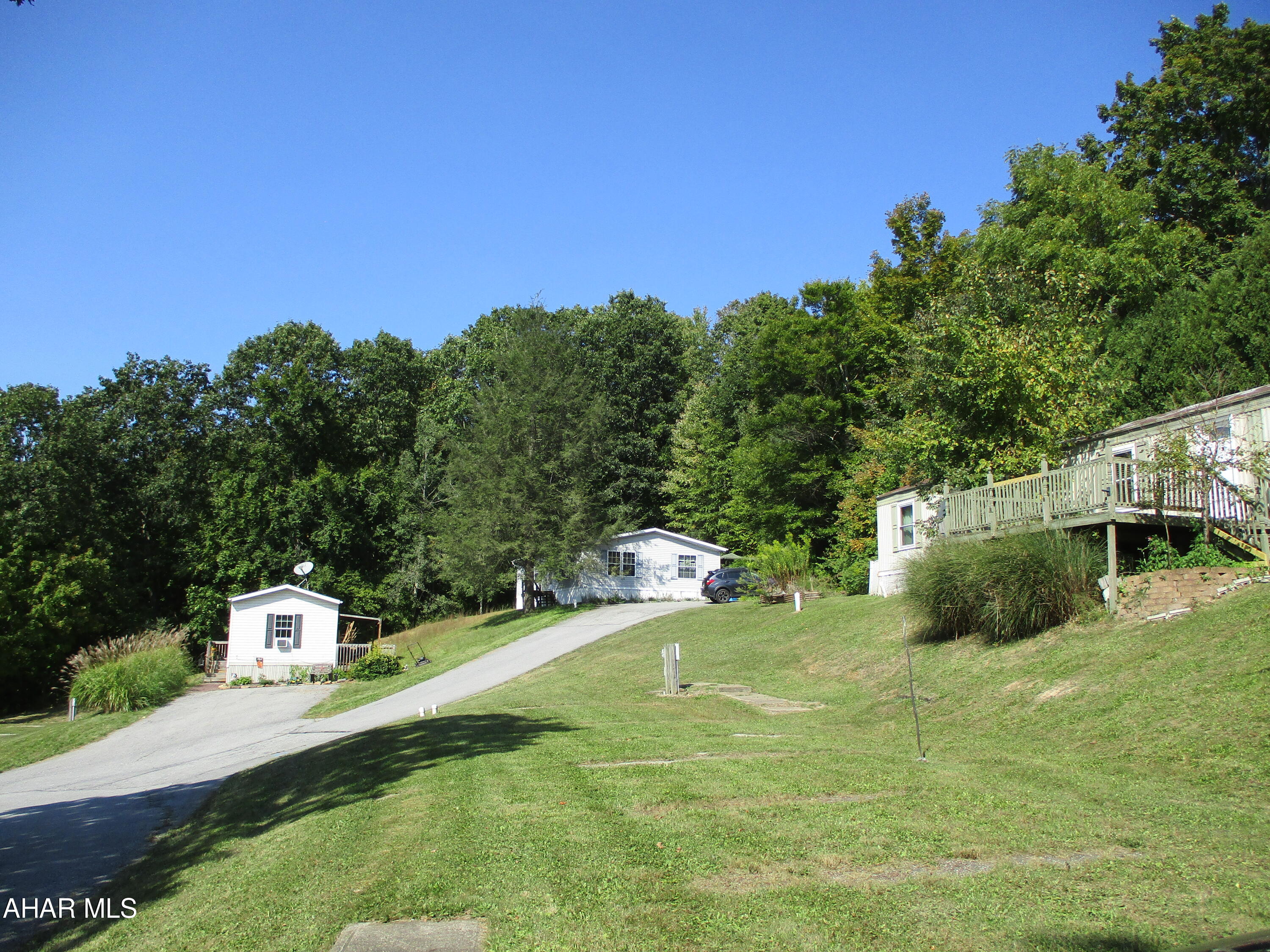 Pine Croft - Commercial Sale