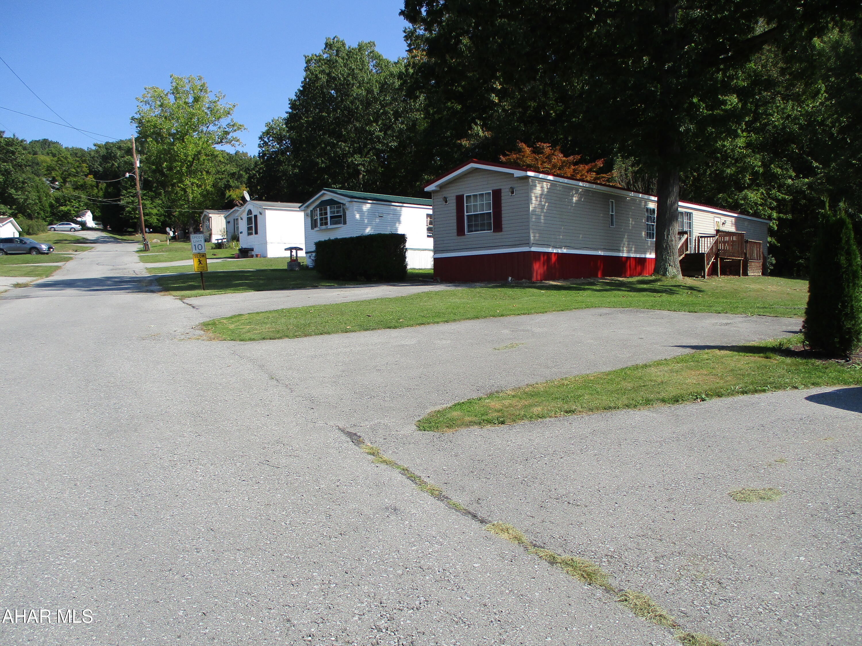 Pine Croft - Commercial Sale