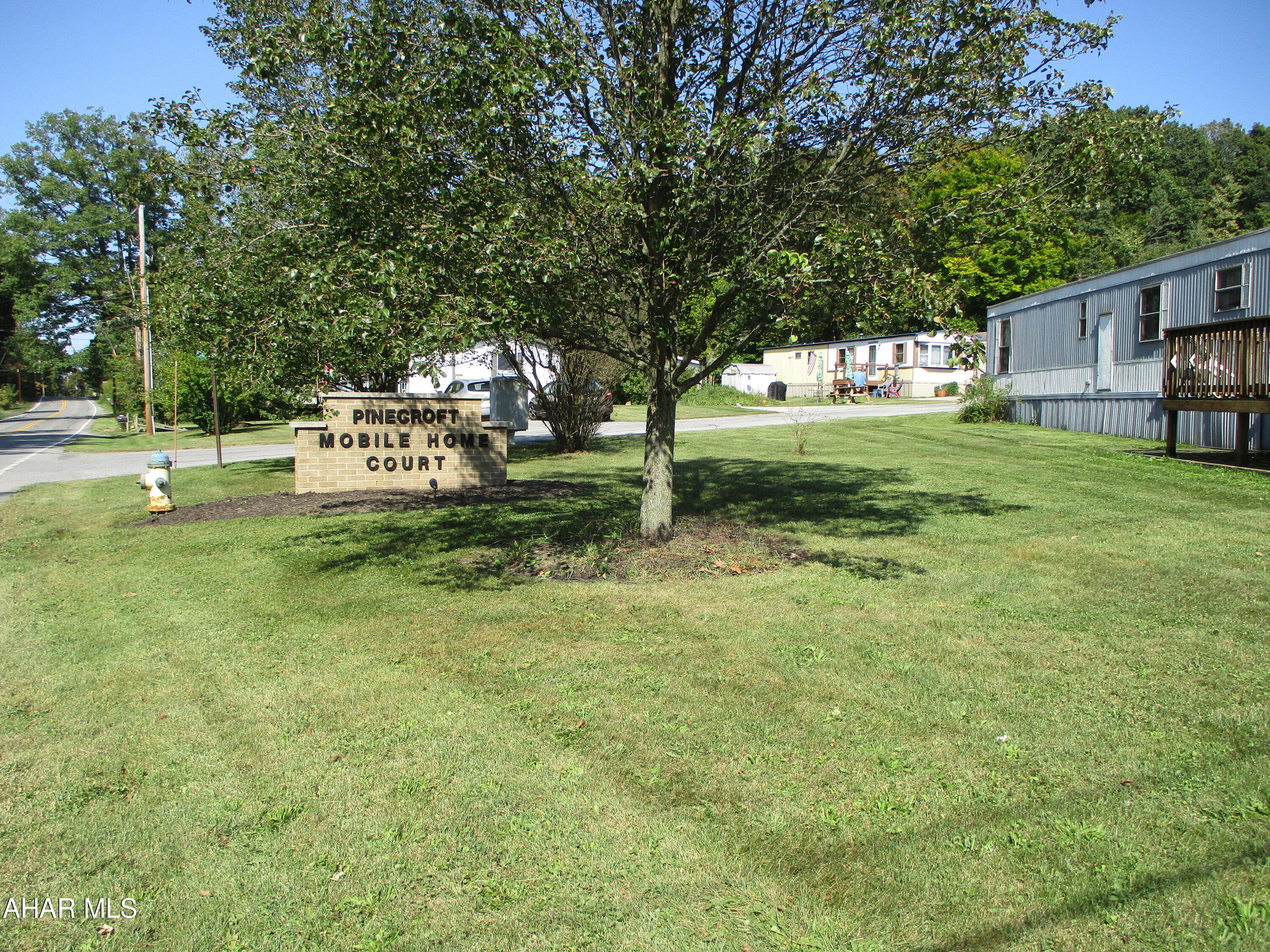 Pine Croft - Commercial Sale