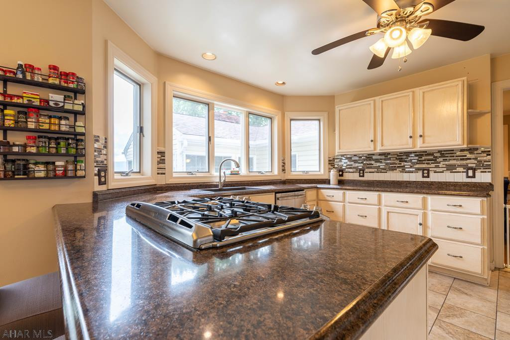 Stonehedge - Residential