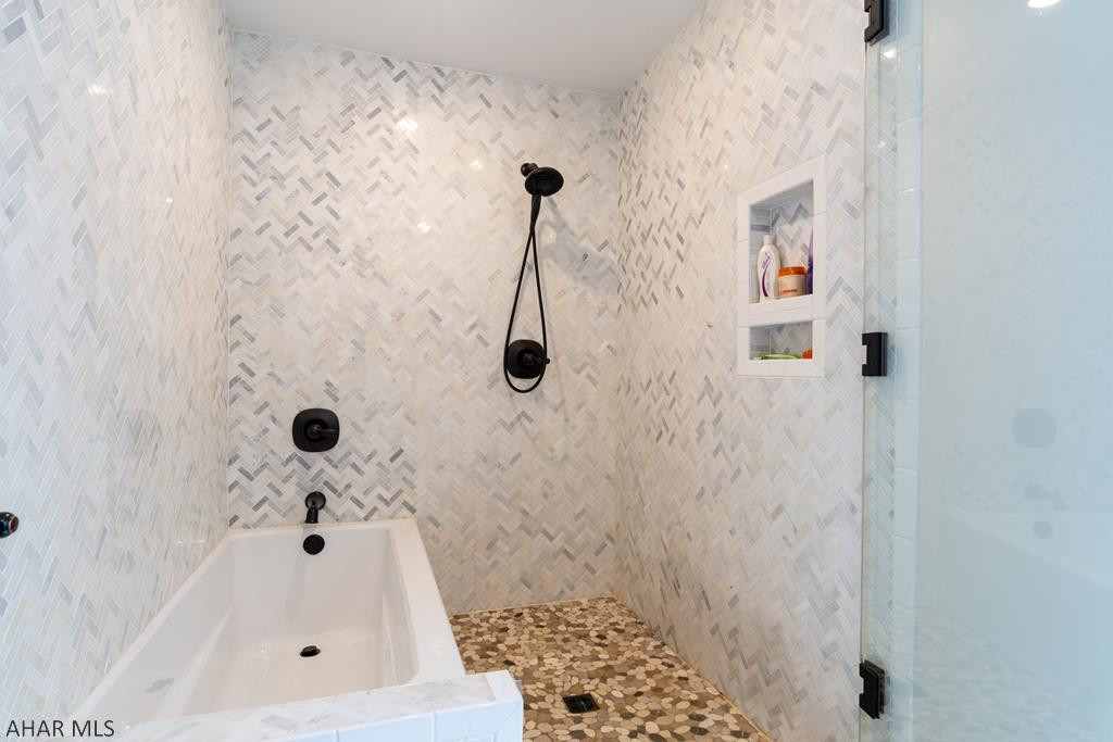 Stonehedge - Residential