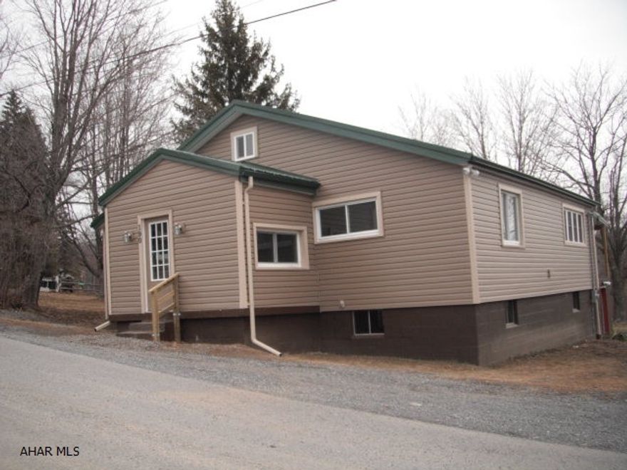 Tremendous Opportunity - Just Remodeled!  New-Roof, Elec. Srvc., Furnace, Insulation, Vinyl Exterior, Thermopane Windows, Drywall, Carpeting, & So Much More.  So Much Larger Than It Looks - Situated On 1 Acre, Lovely Lg. Updated Eat In Kitchen - All Rooms Very Spacious - Low Txs.  Won't Last!  Call Deb Edmundson 381-8207.