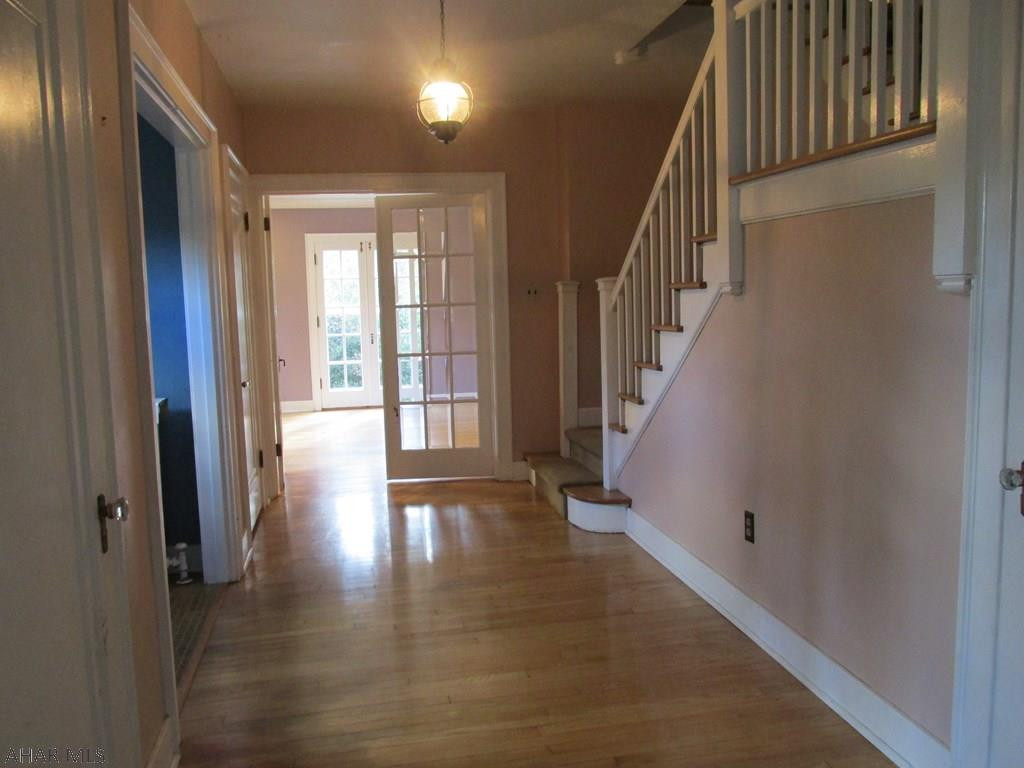 Homers Gap - Residential