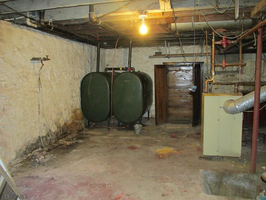 Homers Gap - Residential