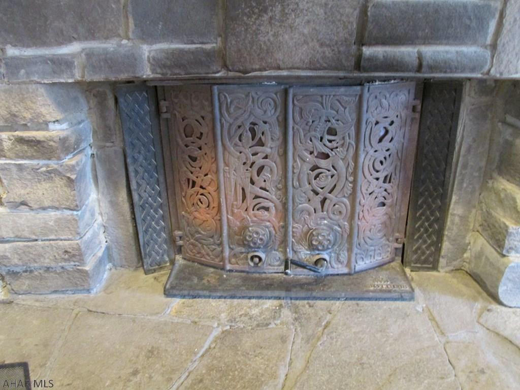 Homers Gap - Residential