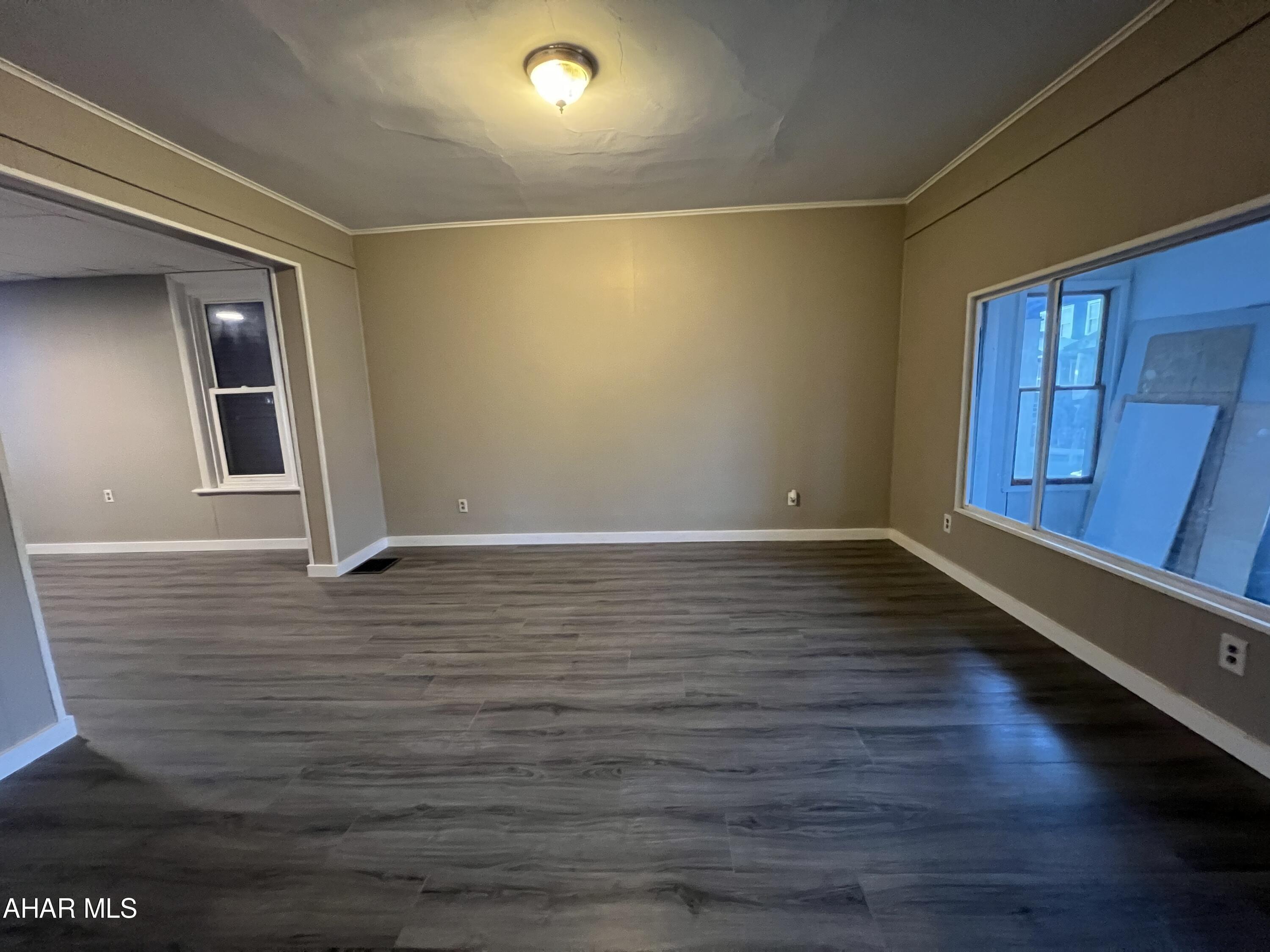 Juniata - Residential